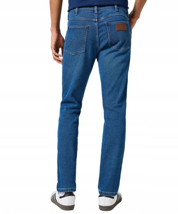 Wrangler Larston 812 Slim Tapered Gavin W29 L32 365WARM