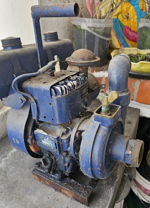 Motor de rega para restaurar