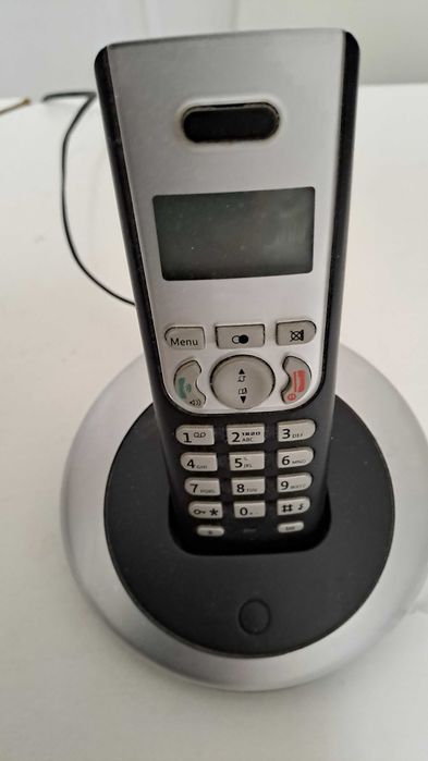 Telefone portátil Sagemcom D22 T.
