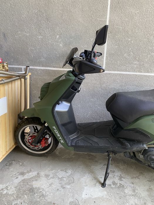 Скутер форте 150 кубів