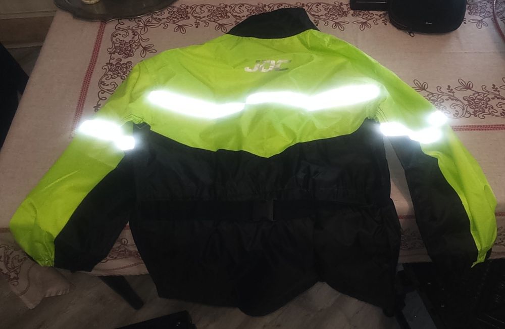 Casaco impermeável motociclo.