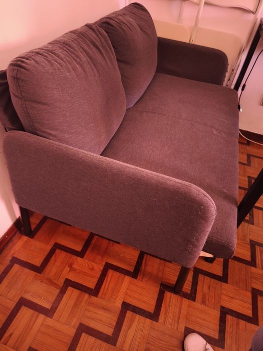Sofá de dois lugares ikea