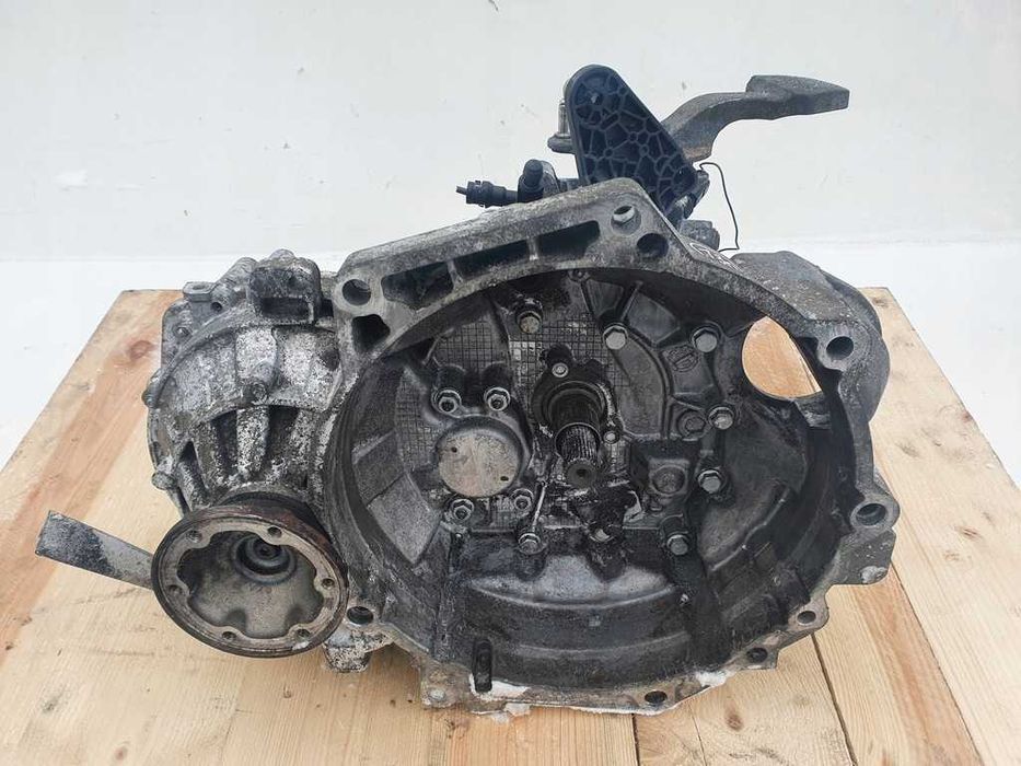 Коробка передач Volkswagen Caddy 1.9 tdi КПП Фольсваген Кадди 1.9
