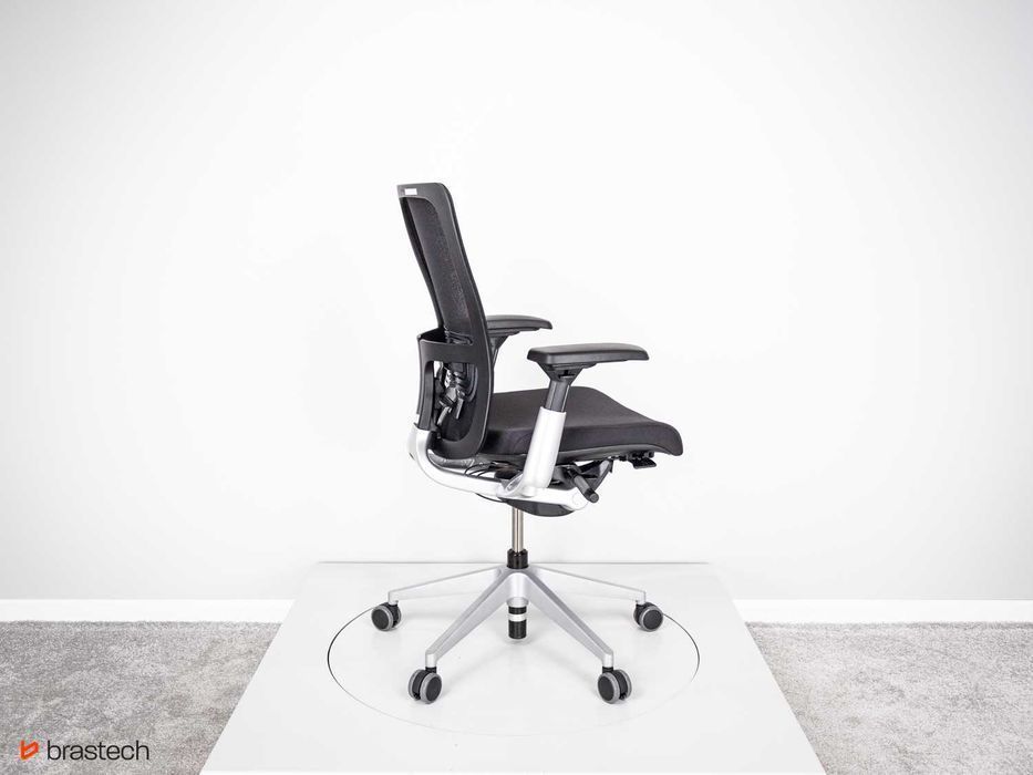Fotel biurowy Haworth Comforto X89 Zody
