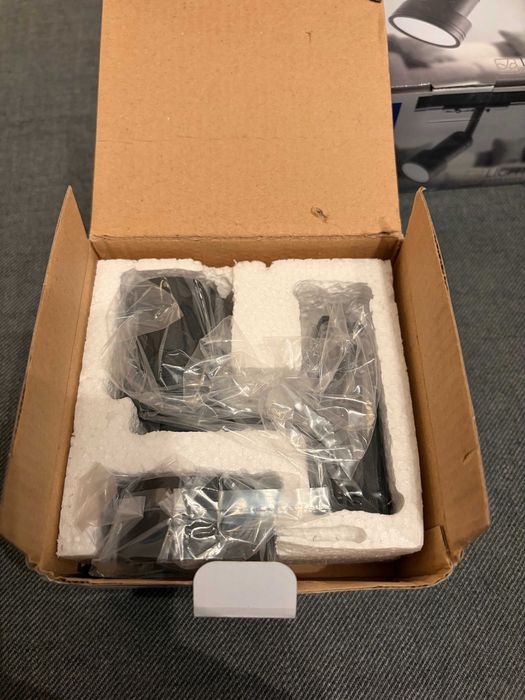 NOWE Szyna sufitowa 1.5m + 4 reflektory LIGHT PRESTIGE