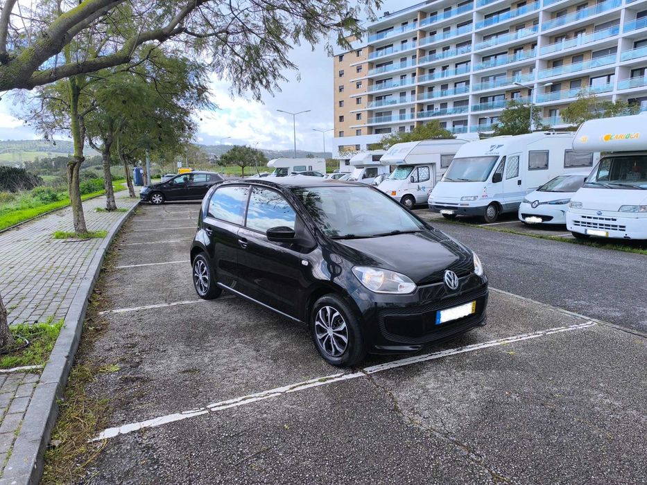 Volkswagen Up! 1.0 Gasolina 2015 – Nacional e Económico
