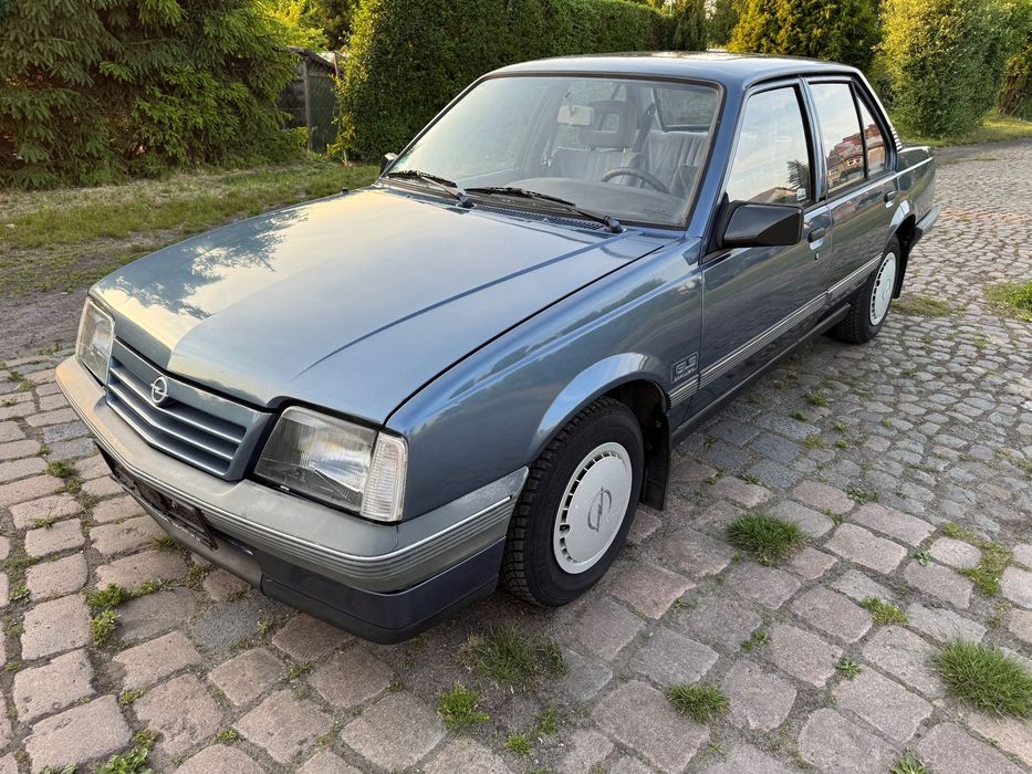 Opel Ascona