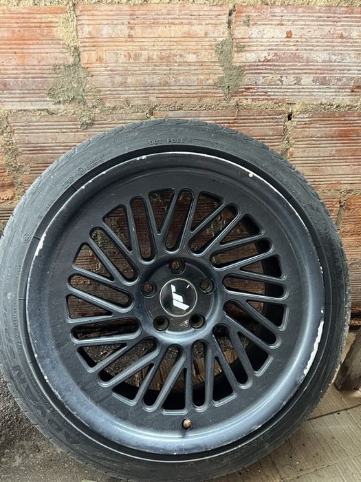 Japan Racing JR 27 r18 5x112