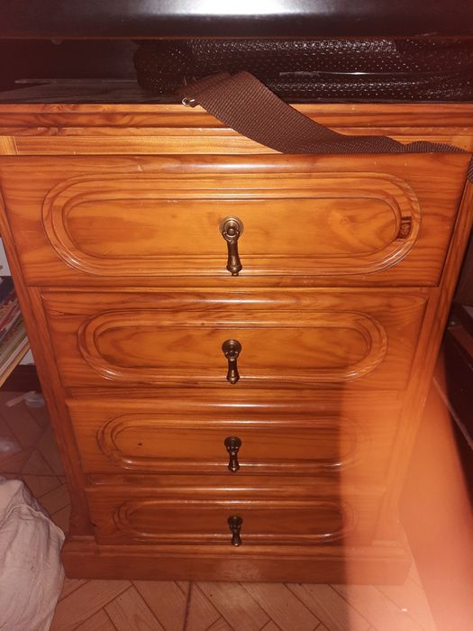 Mesa de cabeceira