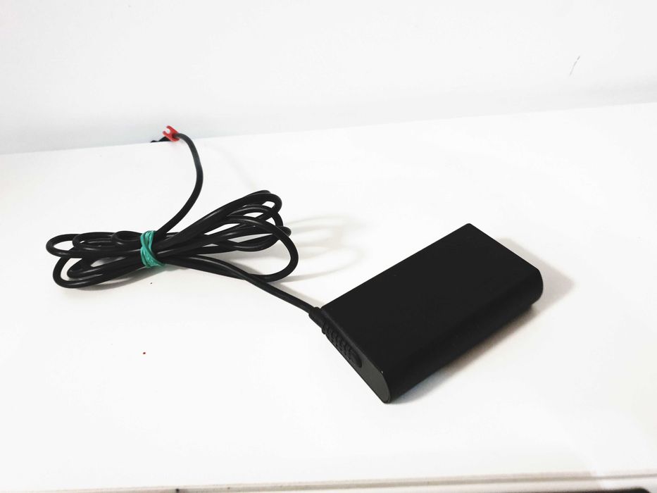 Lenovo ThinkPad X1 Fold i5-L16G7 8GB 512 + klawiatura Laptop, tablet