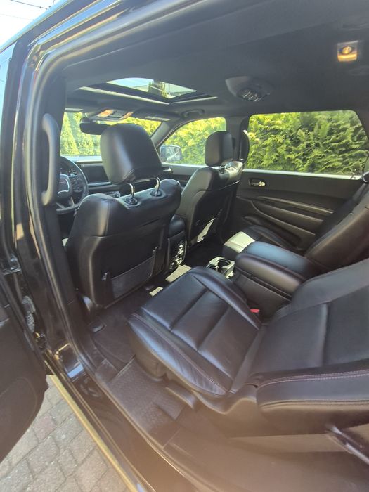 Auto do ślubu / Wynajem Dodge Durango V8 z kierowcą / Imprezy okolicznościowe / Transfer lotniskowy