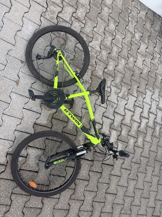 Bicicleta B’TWIN Roda 24 x 1,95