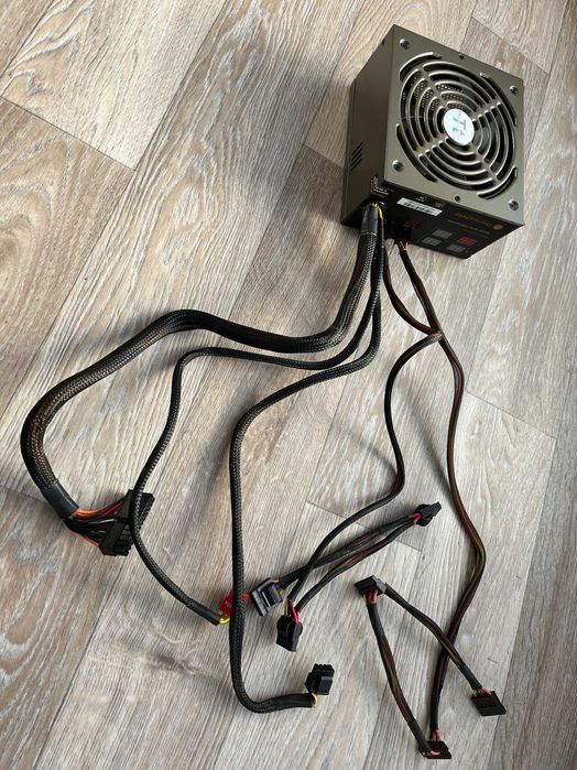 Блок живлення ATX Thermaltake TR2 RX-550AL3CC