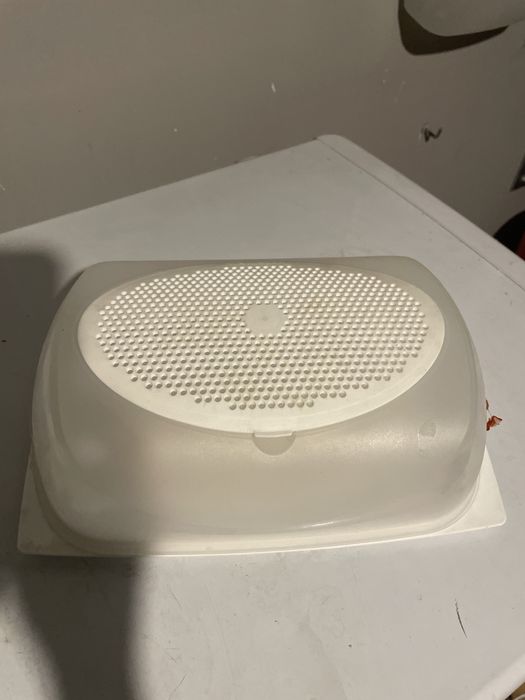 Queijeira de plastico