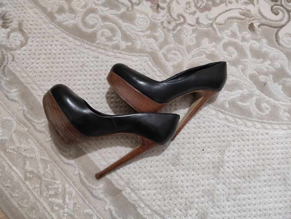 Buty wysokie skórzane szpilki platformy KAZAR 38 skóra naturalna