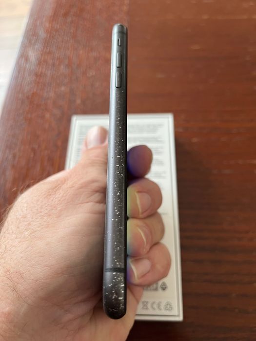 iPhone 11 64 GB Czarny + Pudełko BOX Sprawny Face ID