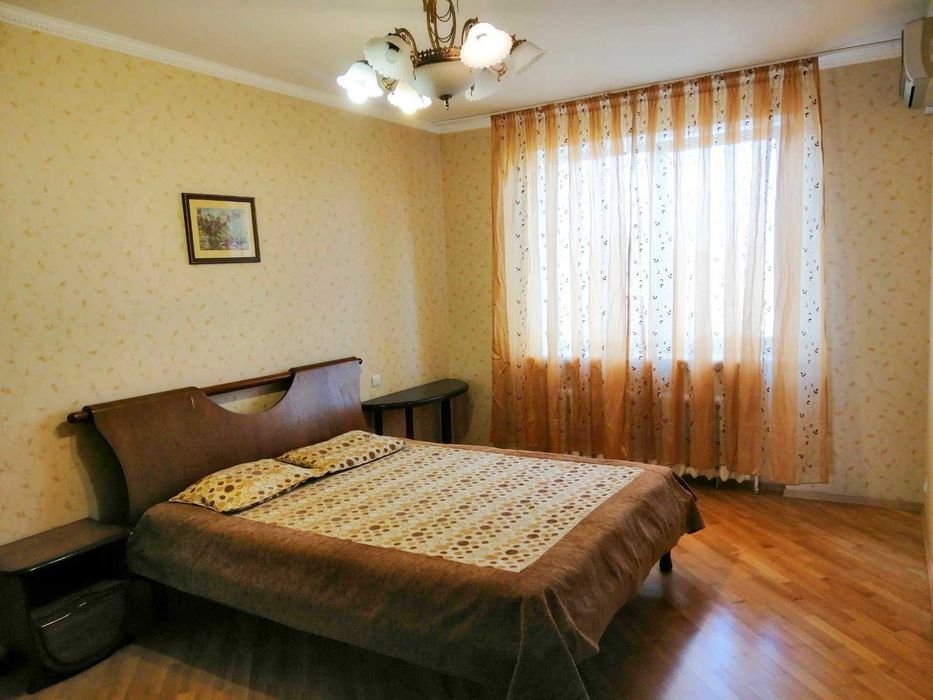 Оренда 3 кімнатної квартири Позняки Григоренка метро Без комісії