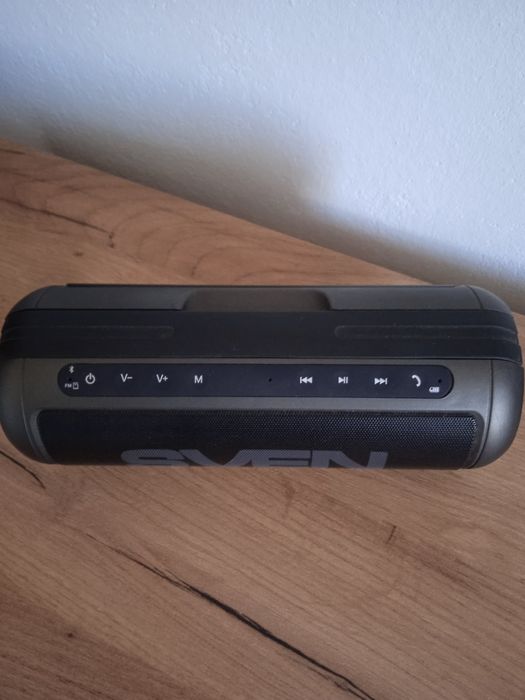 Sven-250bl бездротова bluetooth аудіоклонка