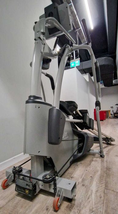 Trenażer marki SportsArt Fitness