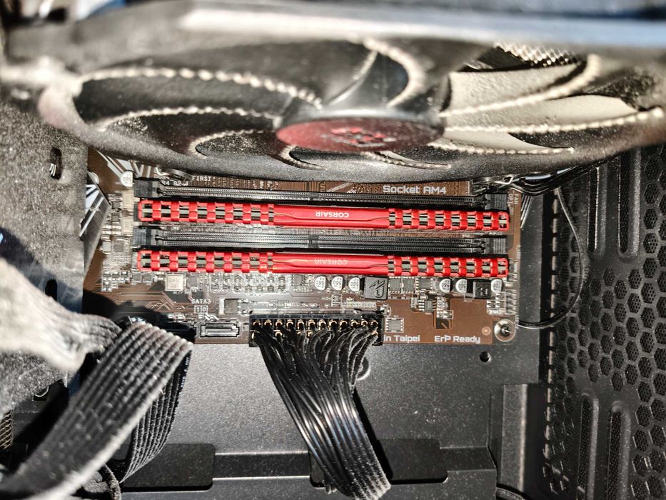 Komputer Gamingowy RTX 3060 Ti | Ryzen 5 5600X | 16GB RAM