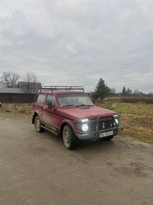Продам ваз-2121(нива)