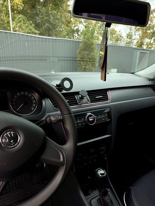 Skoda rapid 2016