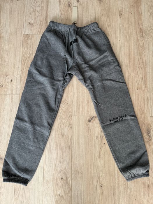 Set Essentials fear of god