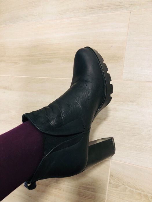 Czarne botki VENEZIA r36