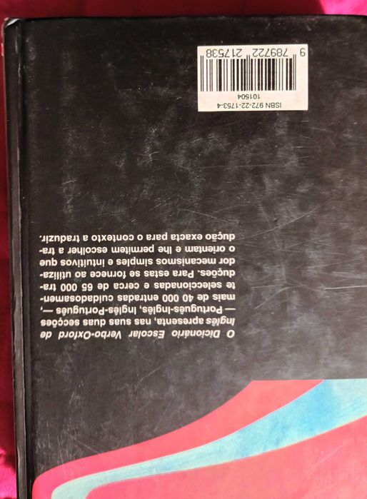 Dicionário escolar de inglês