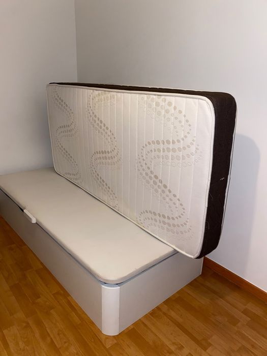 Cama de solteiro + colchão