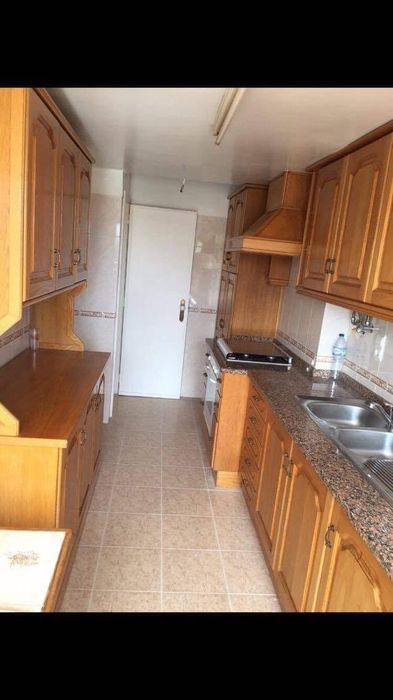 Quarto para alugar em Oeiras 425 euros