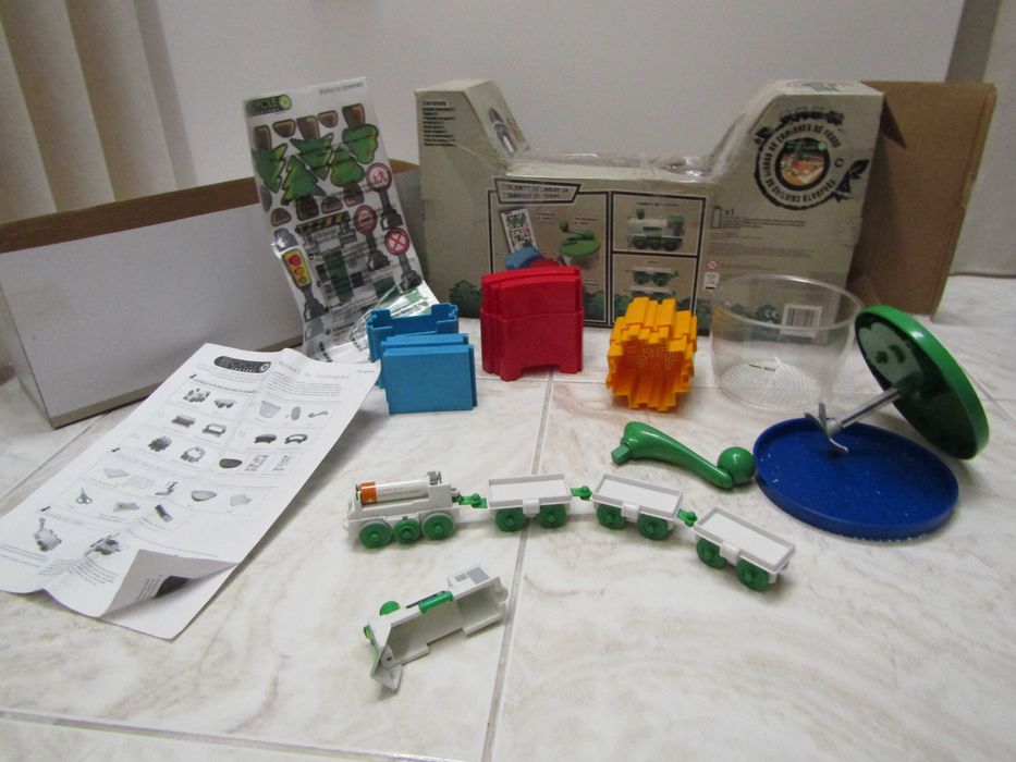 Brinquedo fabrica de reciclagem, da DEKK TOYS