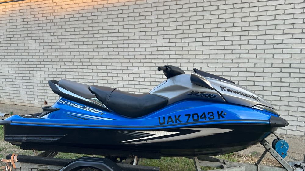 Kawasaki Ultra250x