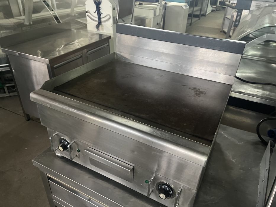Chapa Grill industrial eletrica monofasica como nova