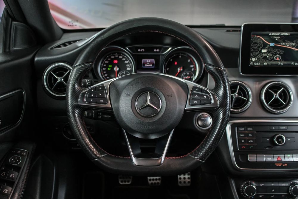 Mercedes-Benz CLA 200 d Shooting Brake AMG Line