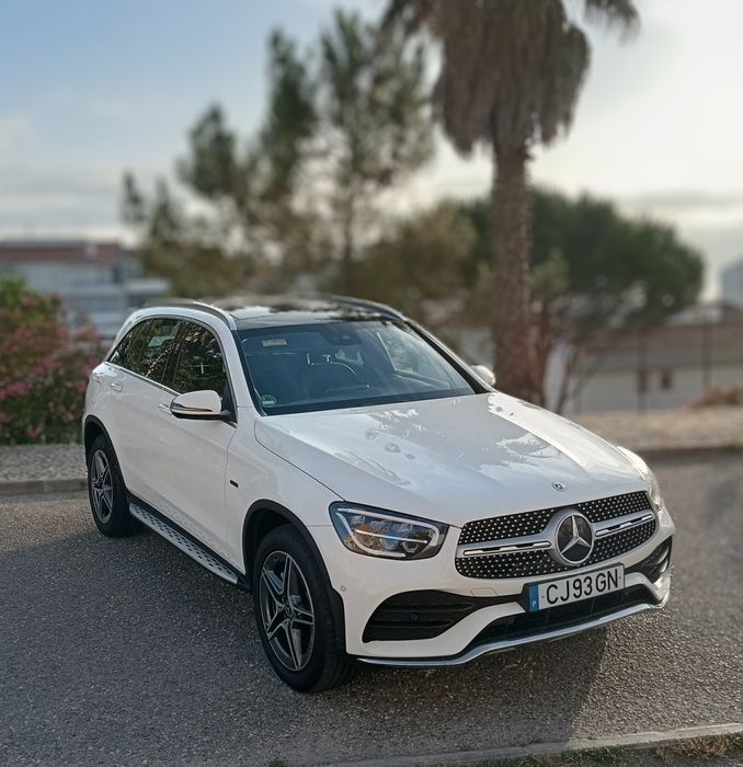 Mercedes-Benz GLC 300 — fotografia 4