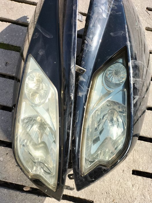 Lampy przód peugeot citystar