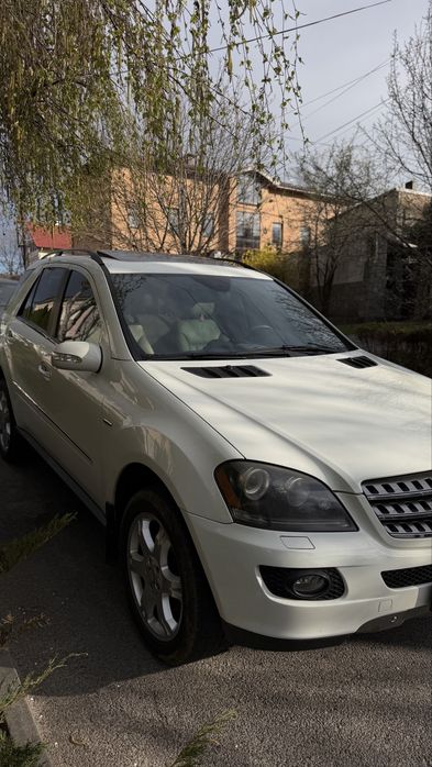 Mercedes-Benz ML 350, 2008