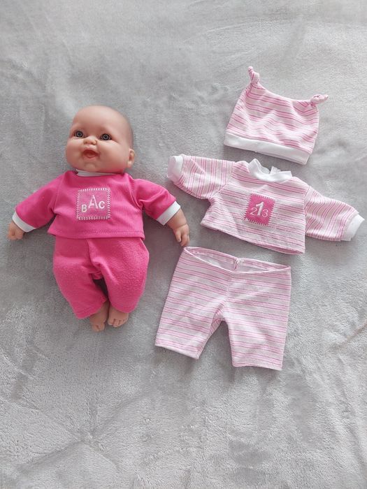 Boneca com acessórios