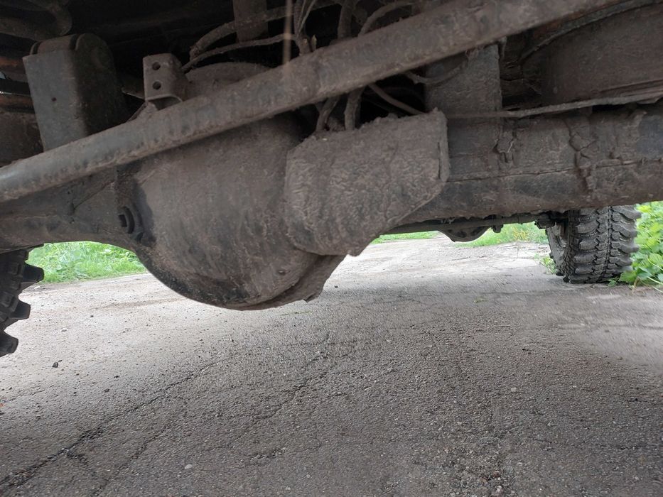 Продам або обміняю  автомобіль  Нісан патрол