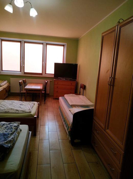 Pokoje Gościnne-noclegi Wrocław, Klecina- dla firm i nie tylko...