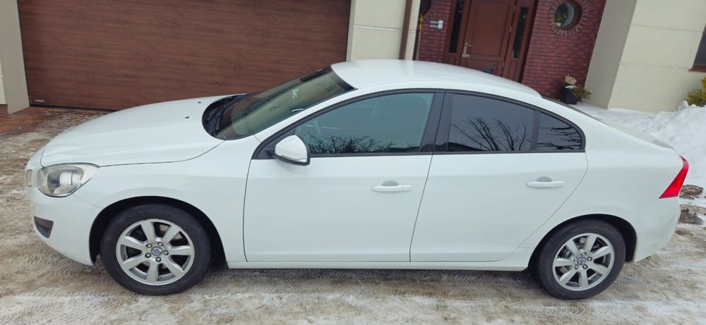 Sprzedam Volvo s60 t3 2012 Salon polska