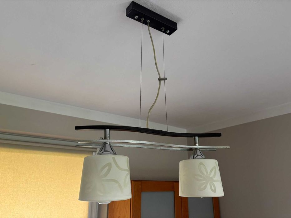 Zestaw oświetlenia, lampy i kinkiety