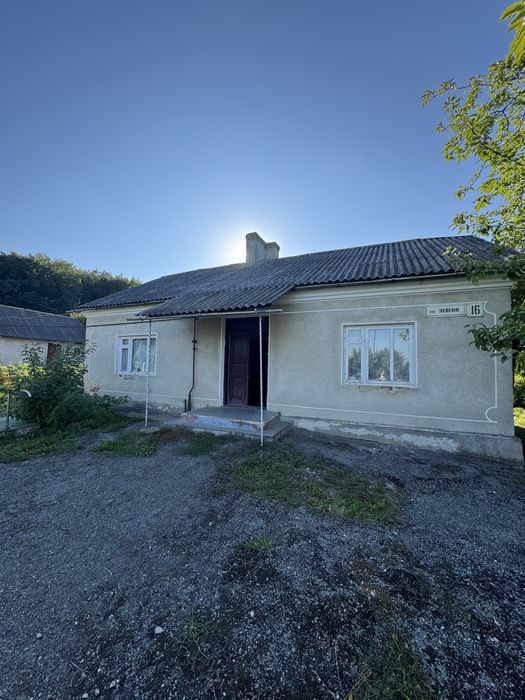 Продаж будинку в с.Підгороднє