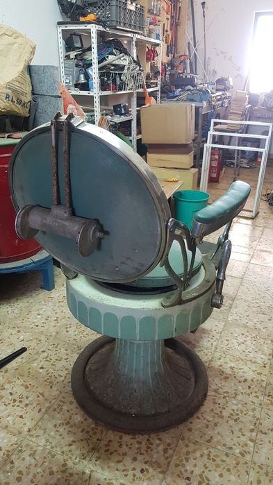 Cadeiras de barbeiro (Anfra, Medines)