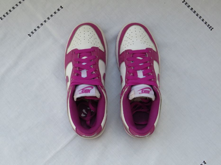Nike Dunk Low White Pink - Rosa Forte - Tamanho 35.5