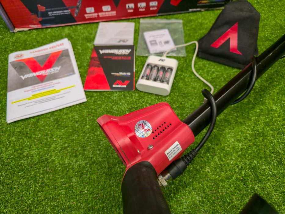 Металошукач Minelab Vanquish 540 Multi-IQ