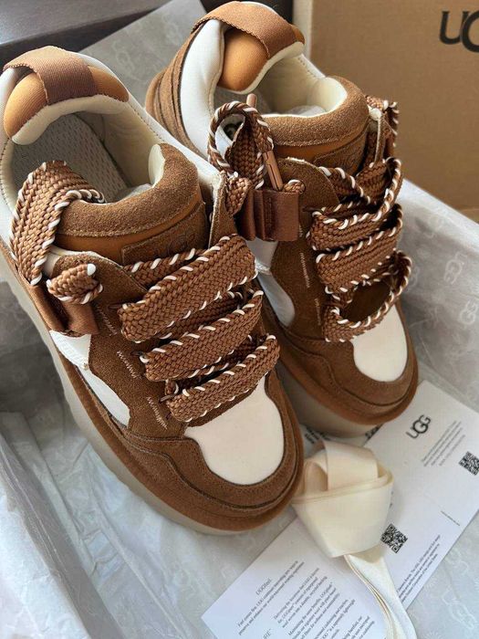 Жіночі UGG Astromel Chestnut EUR 39. Нові