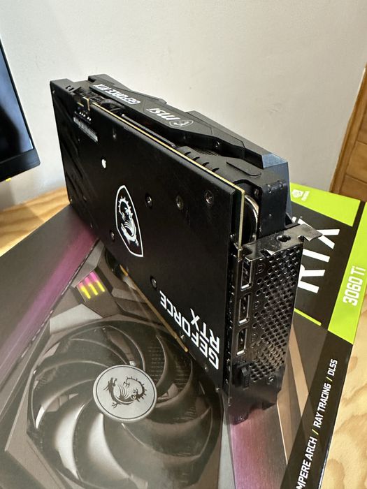 Placa gráfica MSI 3060TI Gaming X 8GB