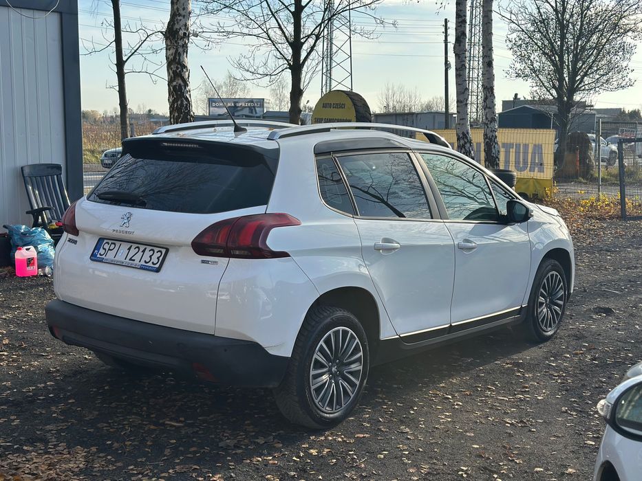 Peugeot 2008 1.2PB 2016r. Automat Klima Panorama PDC Navi LED DRL